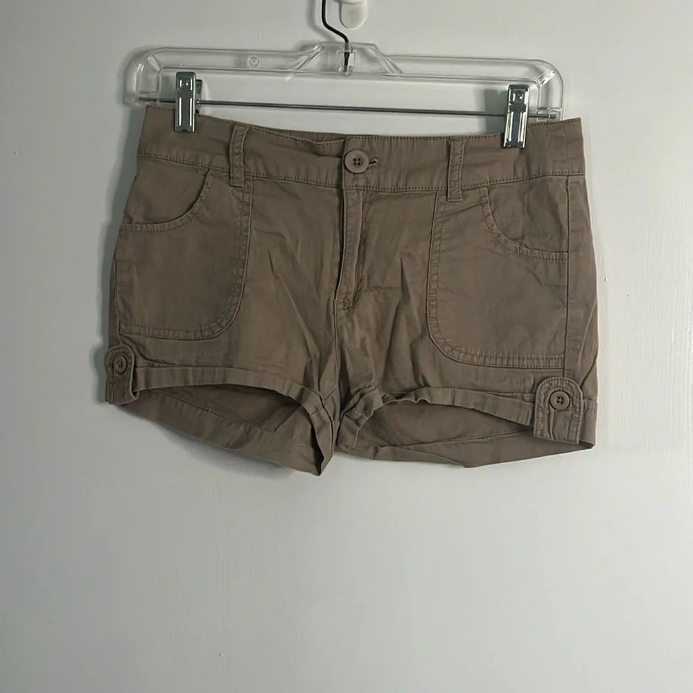 Color swatch short - Picture 1 of 1